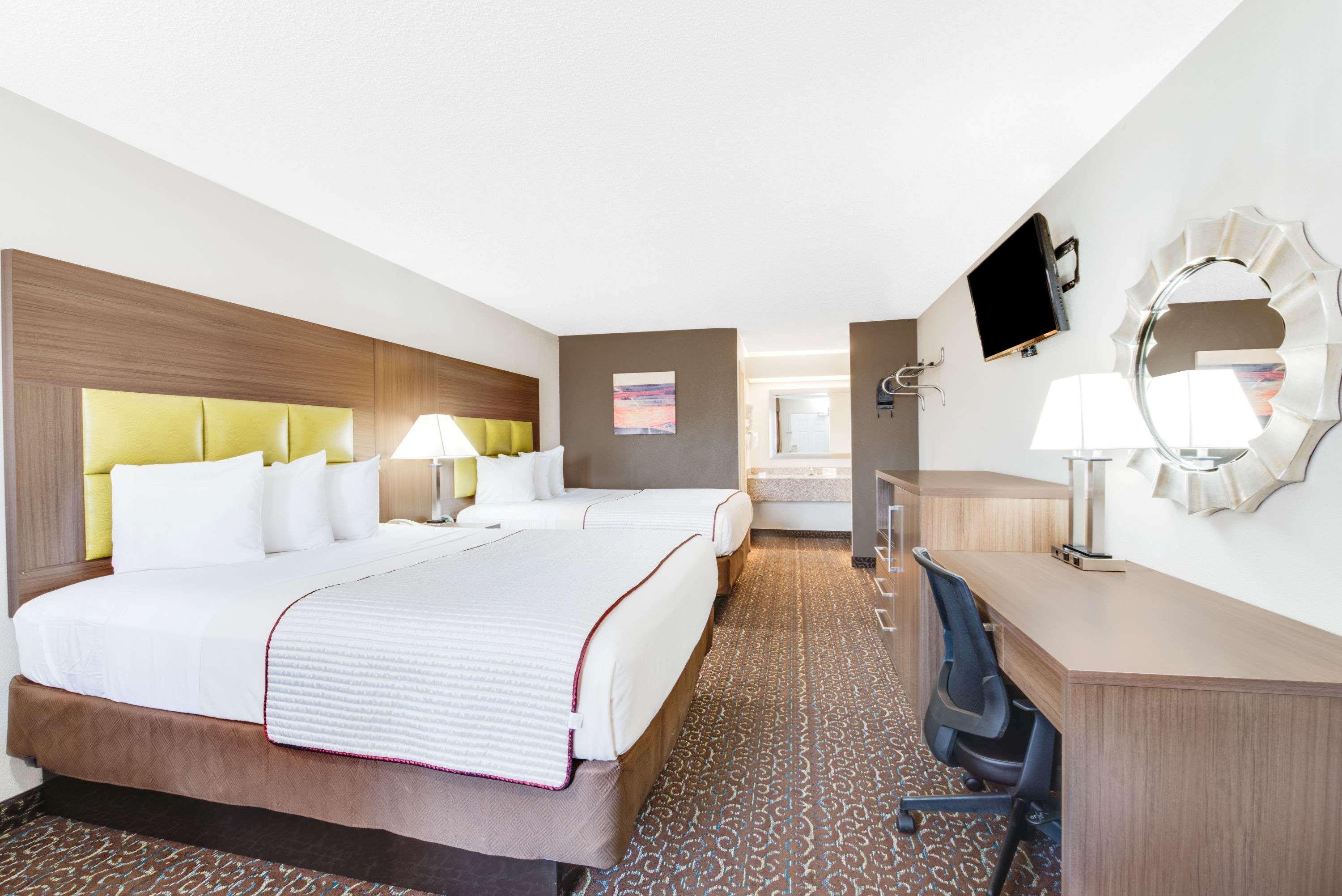 Motel Super 8 By Wyndham Tx 2*