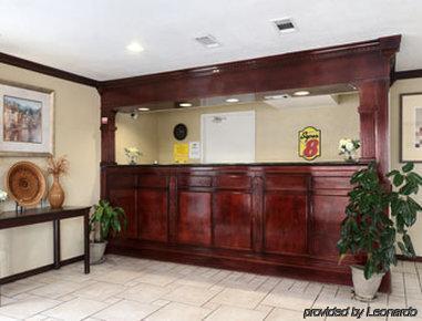 Super 8 By Wyndham Tx